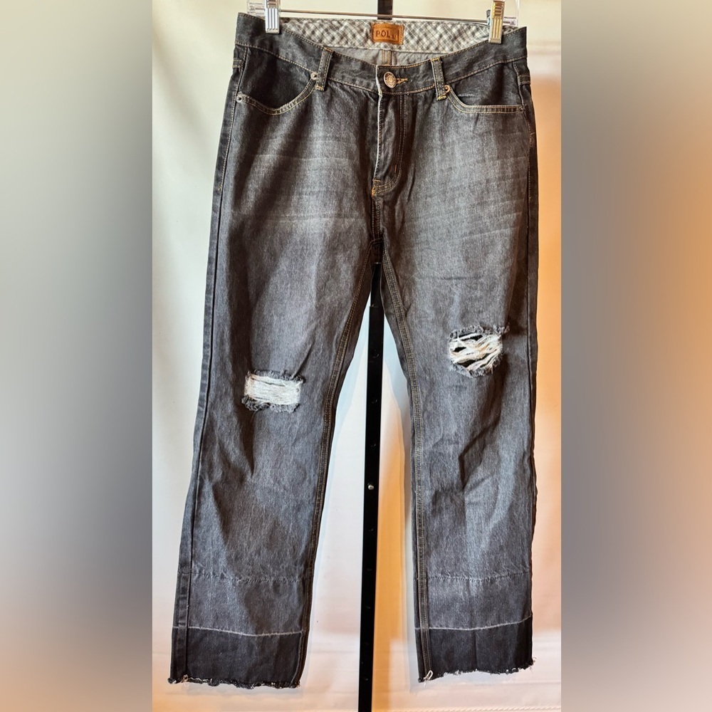 POL Gray Straight Jeans with Distressed Style